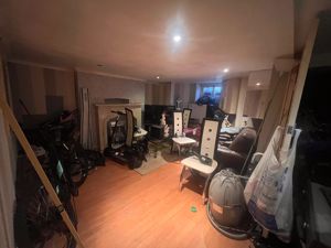 Photo 10- click for photo gallery